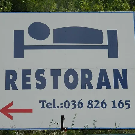 Jelcic Мотель Чаплина